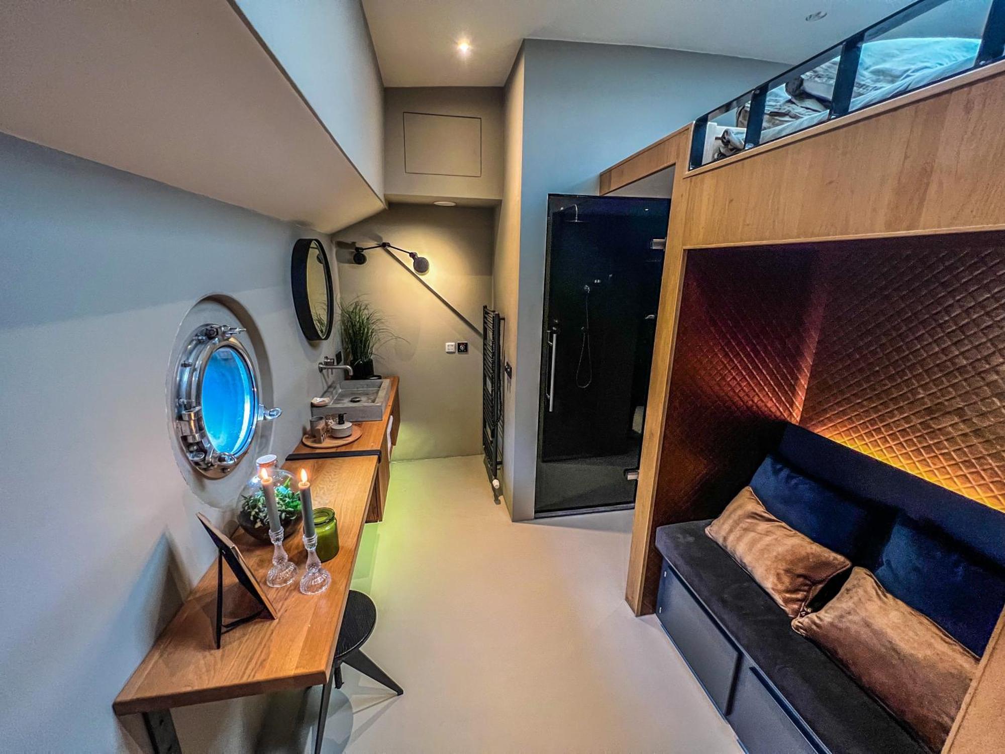 Boat & Boost Amsterdam Bed and Breakfast Eksteriør billede