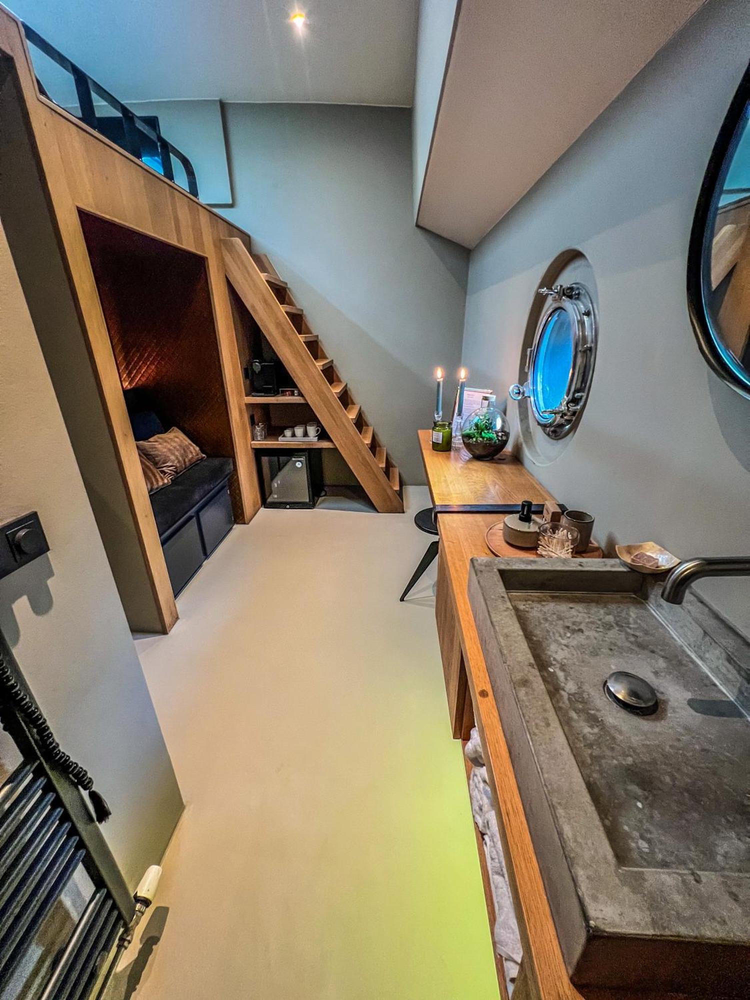 Boat & Boost Amsterdam Bed and Breakfast Eksteriør billede