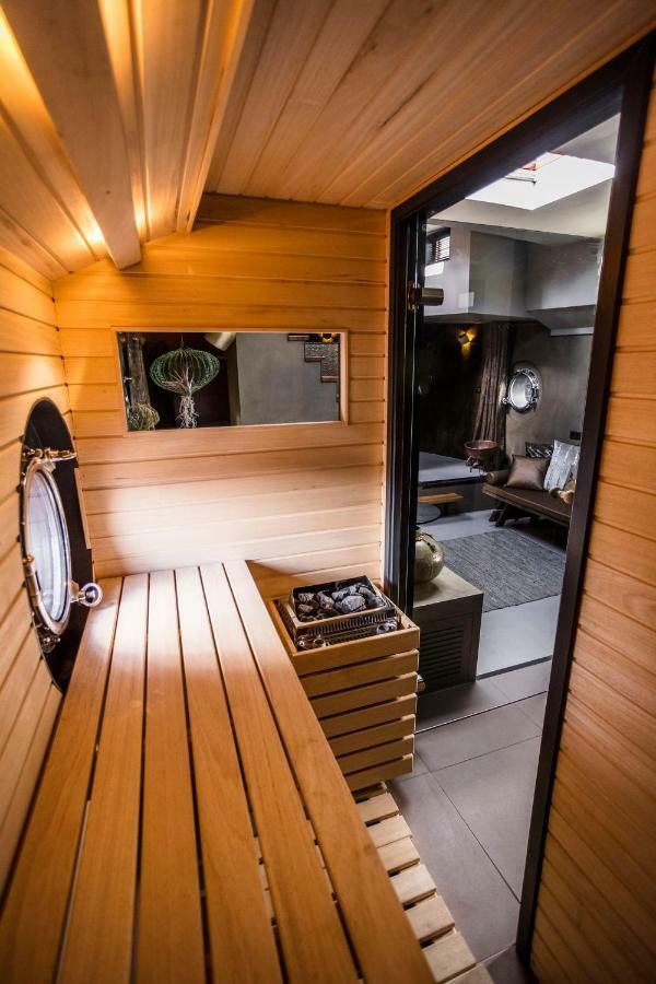 Boat & Boost Amsterdam Bed and Breakfast Eksteriør billede